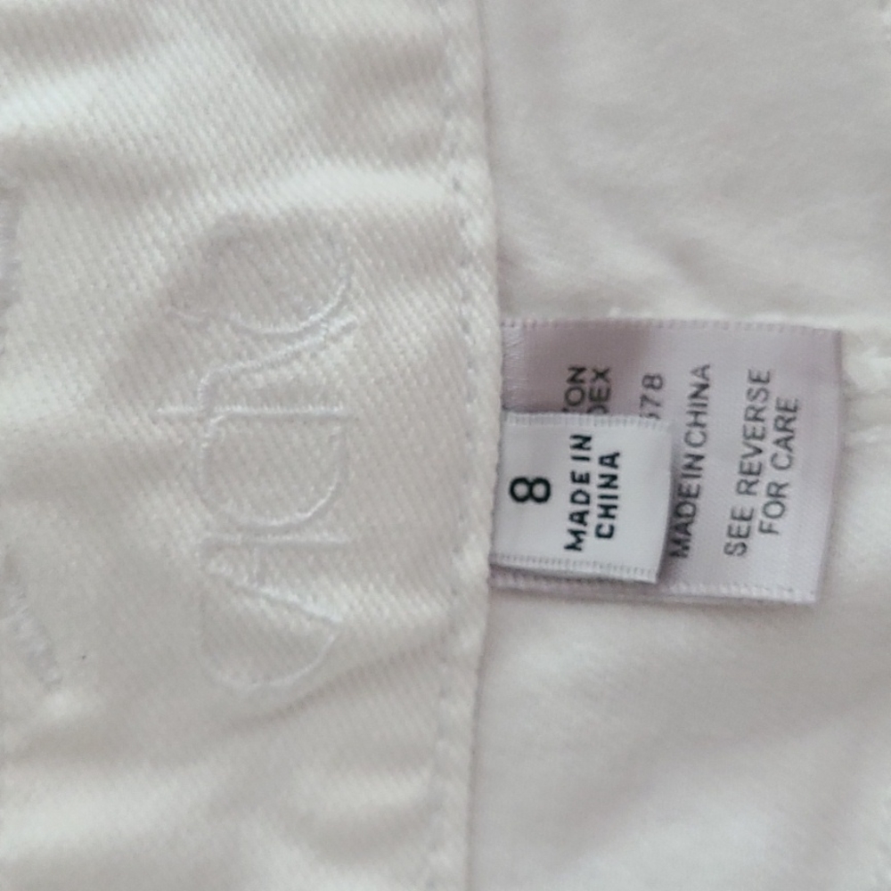 Cache white shorts - Picture 5 of 15